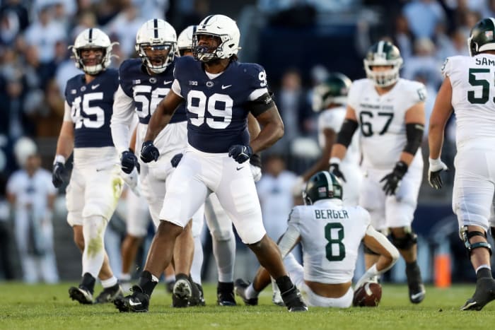 Penn State defensive tackle Coziah Izzard reacts following a tackle against Michigan State in 2022.
